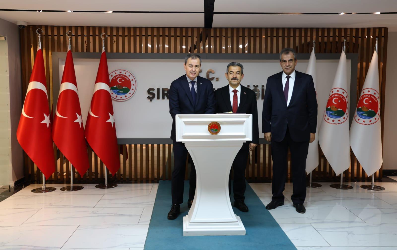 Blog yazısı Erdemoğlu Holding, Gabar'daki Petrol Kuyularını İncelediiçin resim